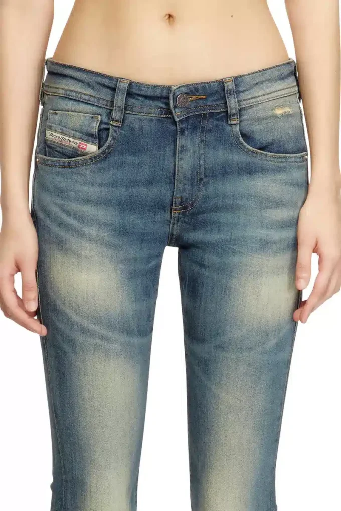 Jeans bootcut 1969 D-Ebbey 0adbp Trova il negozio più vicino Jeans bootcut 1969 D-Ebbey 0adbp Trova il negozio più vicino