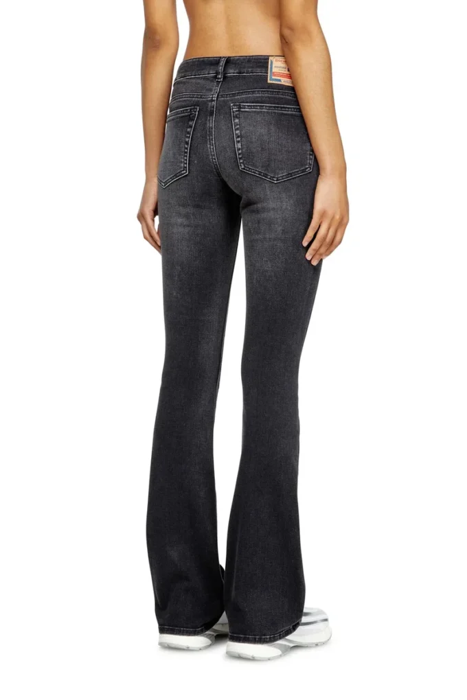 Jeans bootcut 1969 D-Ebbey 0dbdn Trova il negozio più vicino Jeans bootcut 1969 D-Ebbey 0dbdn Trova il negozio più vicino