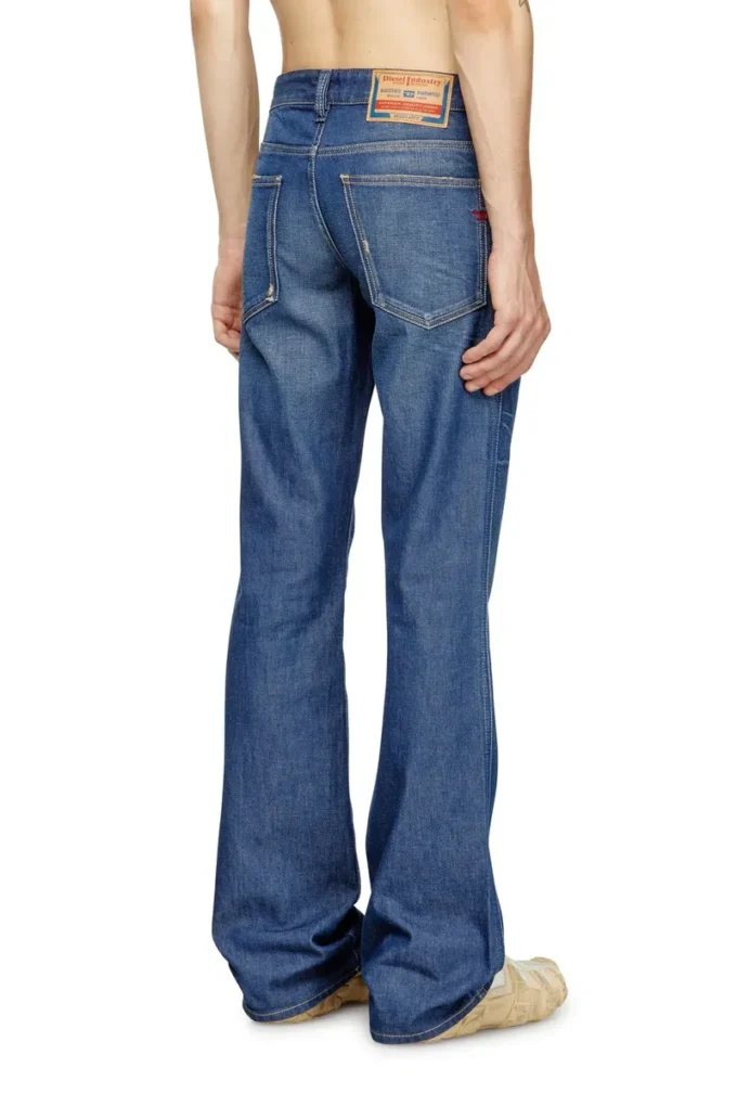 jeans bootcut 1998 d-buck 09m60 Trova il negozio più vicino jeans bootcut 1998 d-buck 09m60 Trova il negozio più vicino