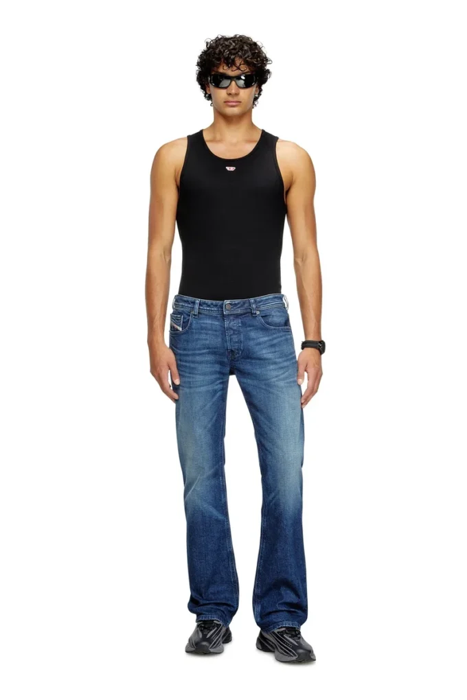 jeans bootcut 2007 Zatiny 09l51 Trova il negozio più vicino jeans bootcut 2007 Zatiny 09l51 Trova il negozio più vicino