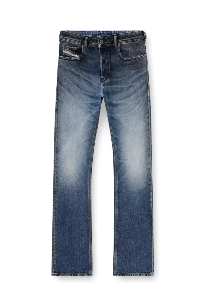 Jeans bootcut 2007 Zatiny 09n53 Trova il negozio più vicino Jeans bootcut 2007 Zatiny 09n53 Trova il negozio più vicino