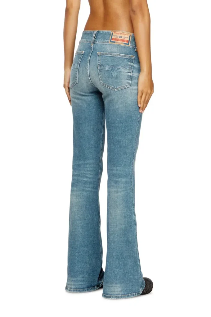 jeans bootcut d-hush 09m58 Trova il negozio più vicino jeans bootcut d-hush 09m58 Trova il negozio più vicino