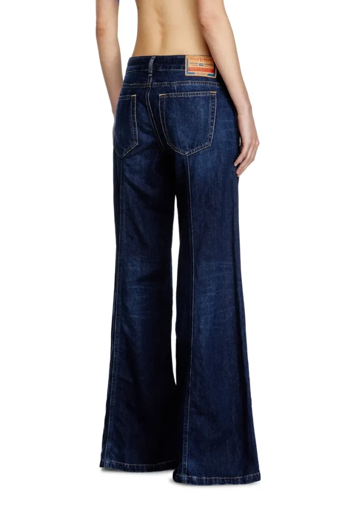 jeans flare d-akii 068ra Trova il negozio più vicino jeans flare d-akii 068ra Trova il negozio più vicino