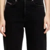 jeans regular 1971 d-sent 09n89 Trova il negozio più vicino jeans regular 1971 d-sent 09n89 Trova il negozio più vicino