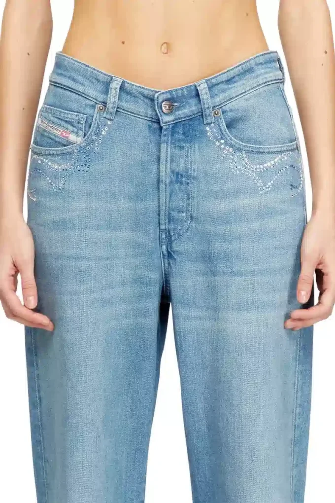 jeans regular 1971 d-sent 09q18 Trova il negozio più vicino jeans regular 1971 d-sent 09q18 Trova il negozio più vicino