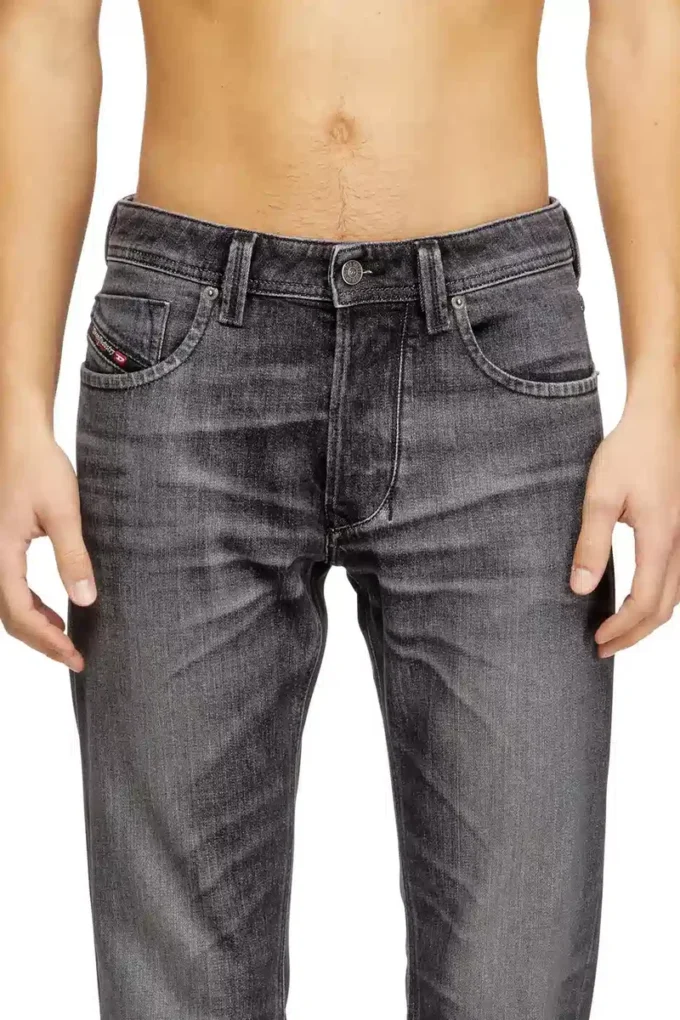 jeans regular 1985 Larkee 09n49 Trova il negozio più vicino jeans regular 1985 Larkee 09n49 Trova il negozio più vicino