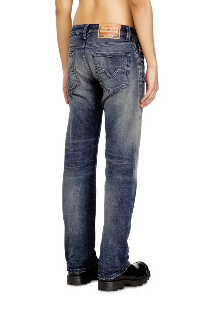 jeans regular 1985 Larkee 09n57 Trova il negozio più vicino jeans regular 1985 Larkee 09n57 Trova il negozio più vicino
