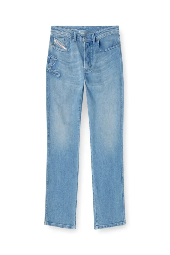 jeans regular 1985 Larkee 09q18 Trova il negozio più vicino jeans regular 1985 Larkee 09q18 Trova il negozio più vicino