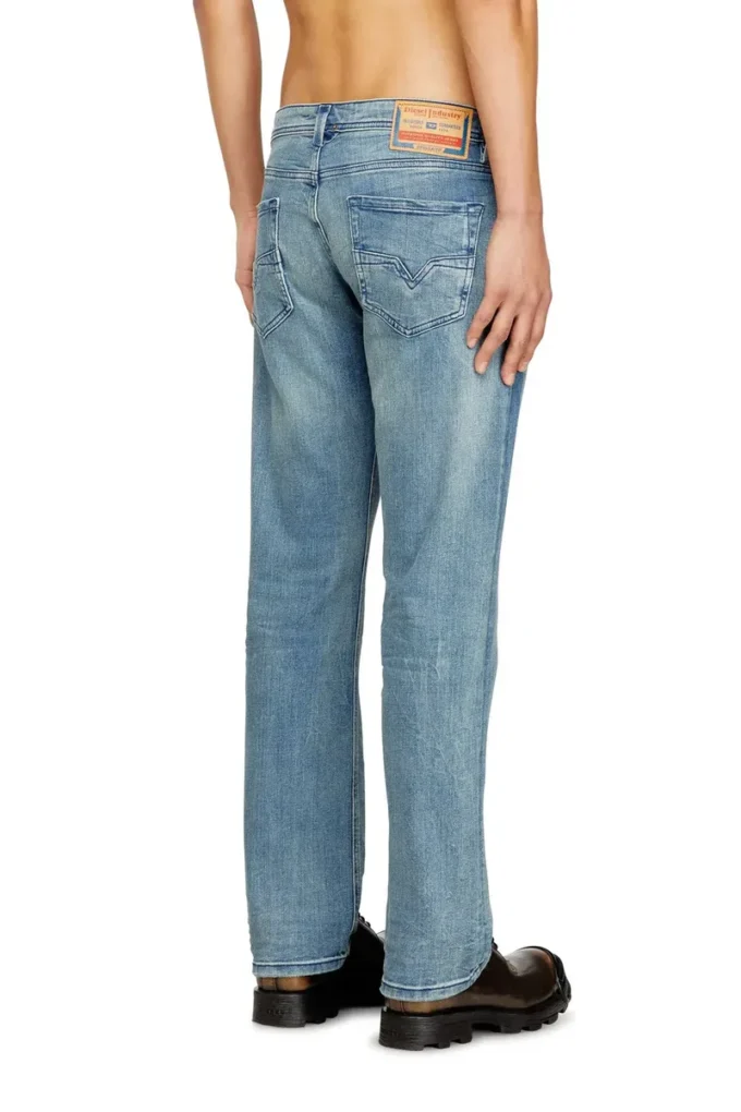 jeans regular 1985 Larkee 0bmbw Trova il negozio più vicino jeans regular 1985 Larkee 0bmbw Trova il negozio più vicino