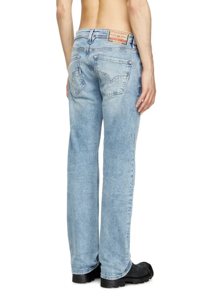 jeans regular 1985 Larkee 0dbdv Trova il negozio più vicino jeans regular 1985 Larkee 0dbdv Trova il negozio più vicino
