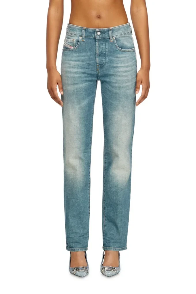 jeans regular 1989 d-mine 09m58 Trova il negozio più vicino jeans regular 1989 d-mine 09m58 Trova il negozio più vicino