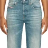 jeans regular 1989 d-mine 09m58 Trova il negozio più vicino jeans regular 1989 d-mine 09m58 Trova il negozio più vicino