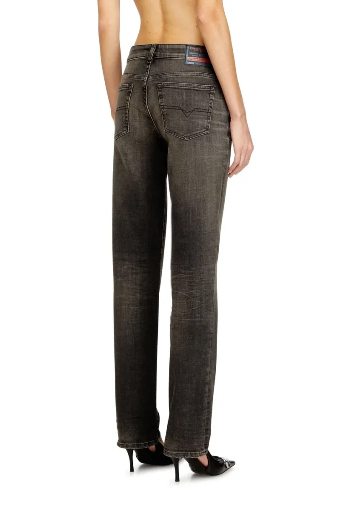 jeans regular 1989 d-mine 09n58 Trova il negozio più vicino jeans regular 1989 d-mine 09n58 Trova il negozio più vicino