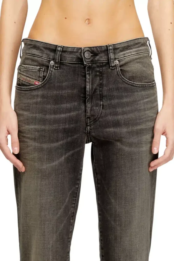 jeans regular 1989 d-mine 09n58 Trova il negozio più vicino jeans regular 1989 d-mine 09n58 Trova il negozio più vicino
