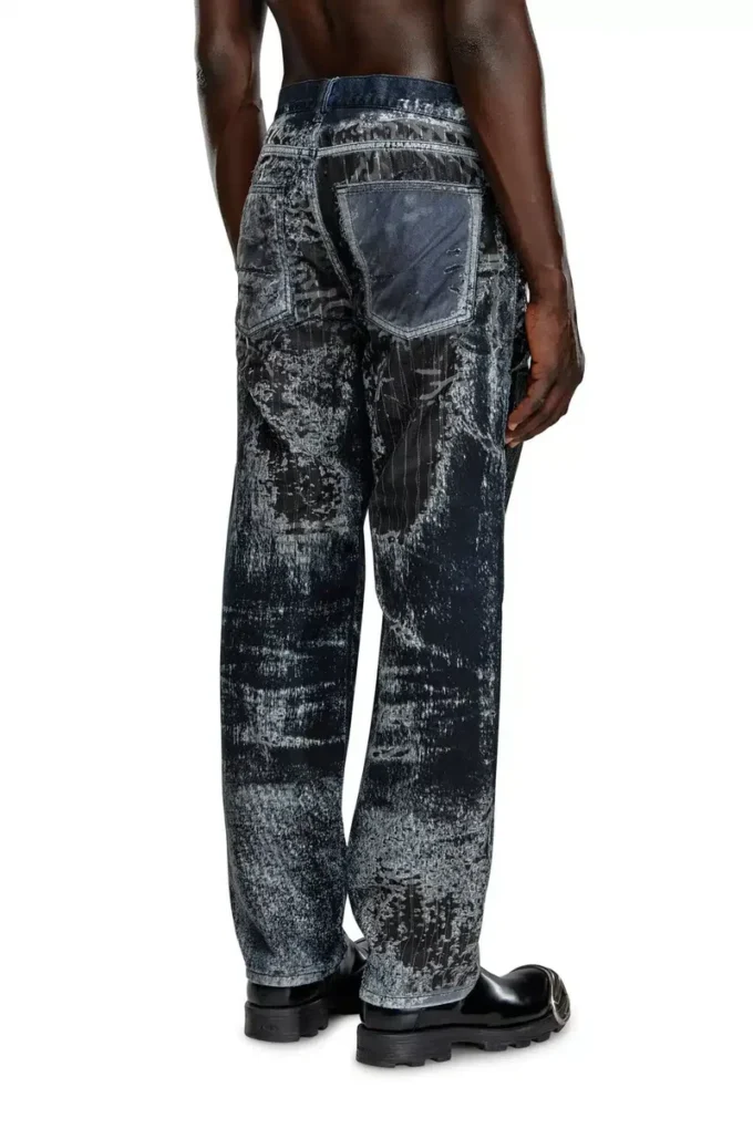 jeans regular 2010 D-Macs 068mu Trova il negozio più vicino