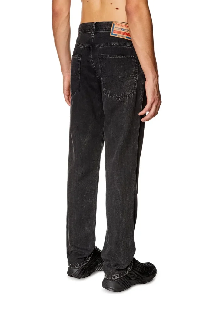 jeans regular 2023 d-finitive 068hn Trova il negozio più vicino