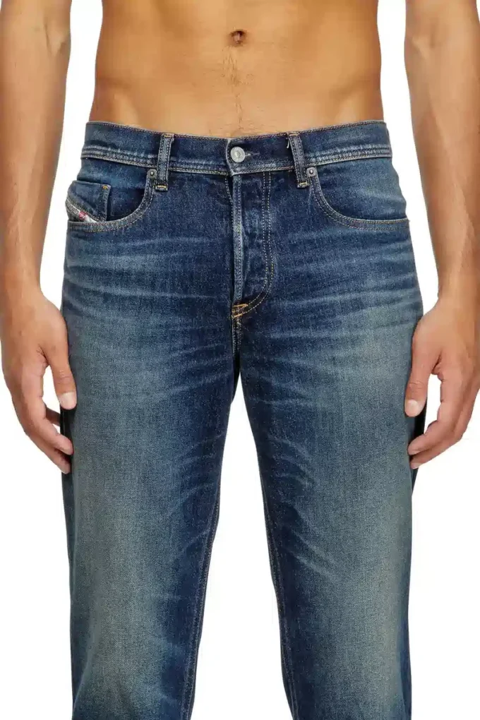 jeans regular 2023 d-finitive 09m10 Trova il negozio più vicino jeans regular 2023 d-finitive 09m10 Trova il negozio più vicino