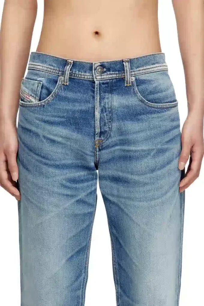 jeans regular 2023 d-finitive 09m12 Trova il negozio più vicino jeans regular 2023 d-finitive 09m12 Trova il negozio più vicino