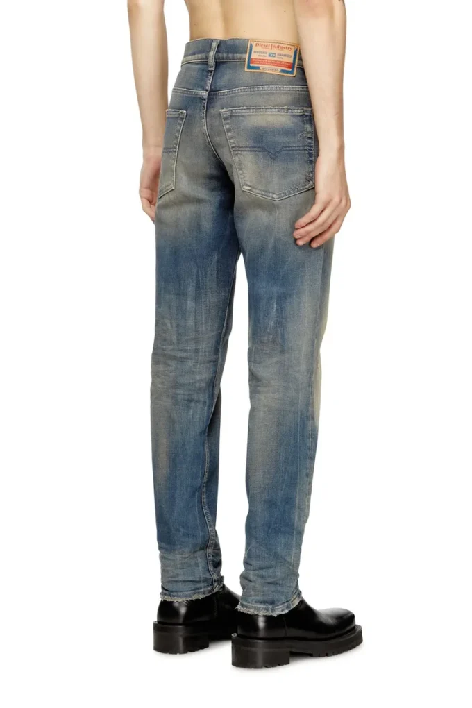 jeans regular 2023 d-finitive 09m18 Trova il negozio più vicino jeans regular 2023 d-finitive 09m18 Trova il negozio più vicino