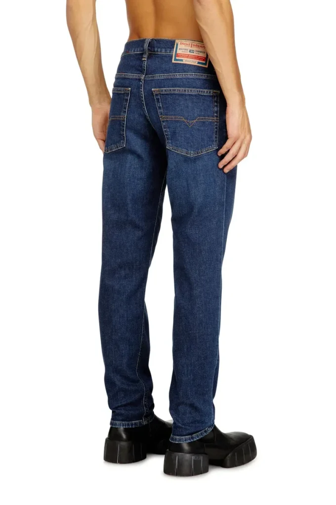 jeans regular 2023 d-finitive 0adbg Trova il negozio più vicino jeans regular 2023 d-finitive 0adbg Trova il negozio più vicino