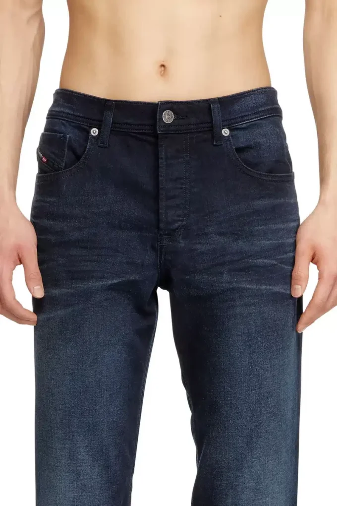 jeans regular 2023 d-finitive 0bmbx Trova il negozio più vicino jeans regular 2023 d-finitive 0bmbx Trova il negozio più vicino