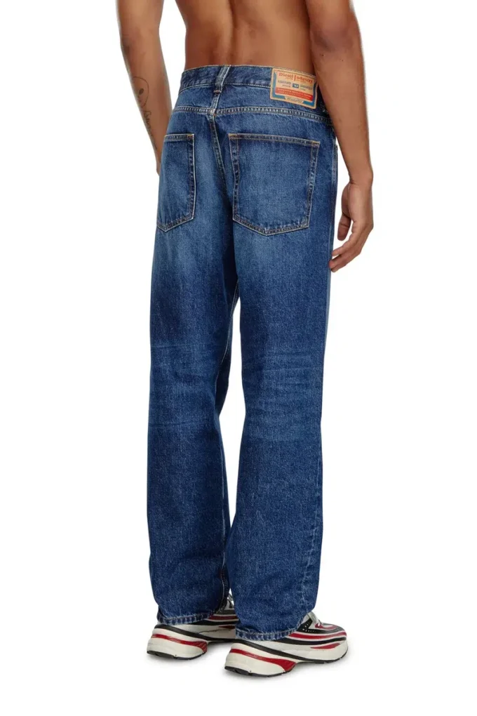 jeans regular 2024 D-Macs 09i27 Trova il negozio più vicino