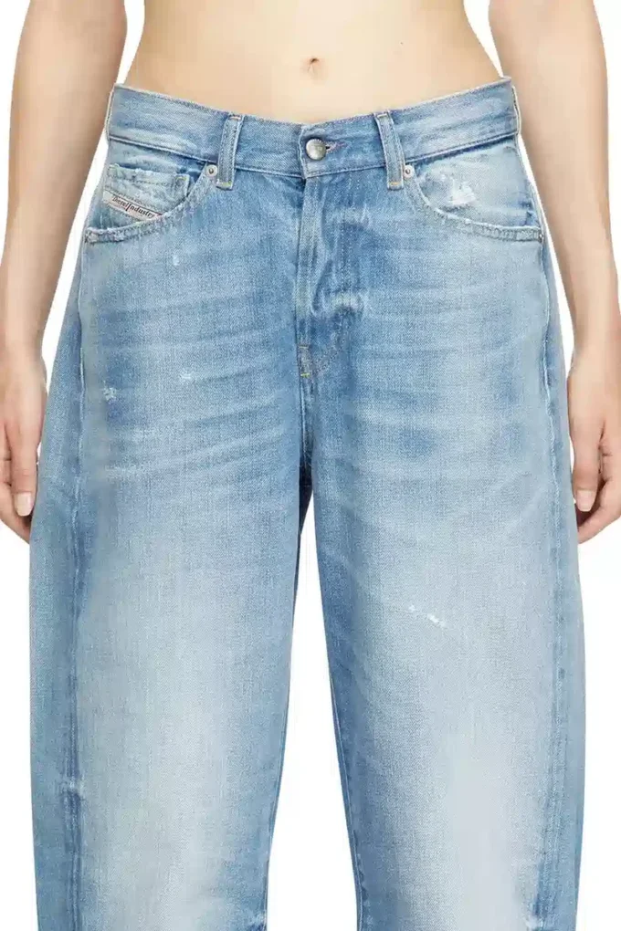 jeans relaxed 1974 d-ellz 09m24 Trova il negozio più vicino jeans relaxed 1974 d-ellz 09m24 Trova il negozio più vicino