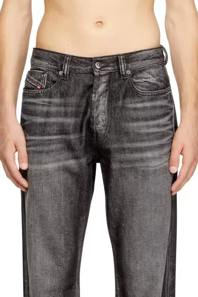 jeans relaxed 1980 d-eeper 09m63 Trova il negozio più vicino jeans relaxed 1980 d-eeper 09m63 Trova il negozio più vicino