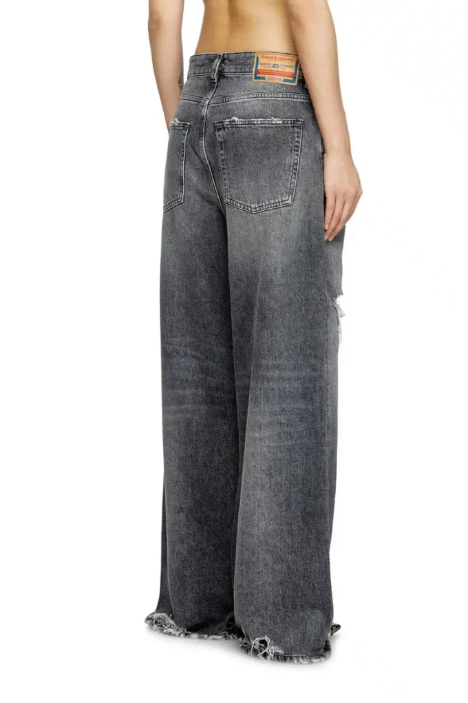 jeans relaxed 1996 D-Sire 007×4 Trova il negozio più vicino jeans relaxed 1996 D-Sire 007×4 Trova il negozio più vicino