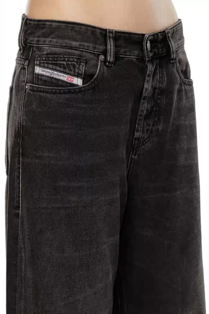 jeans relaxed 1996 D-Sire 09j96 Trova il negozio più vicino jeans relaxed 1996 D-Sire 09j96 Trova il negozio più vicino