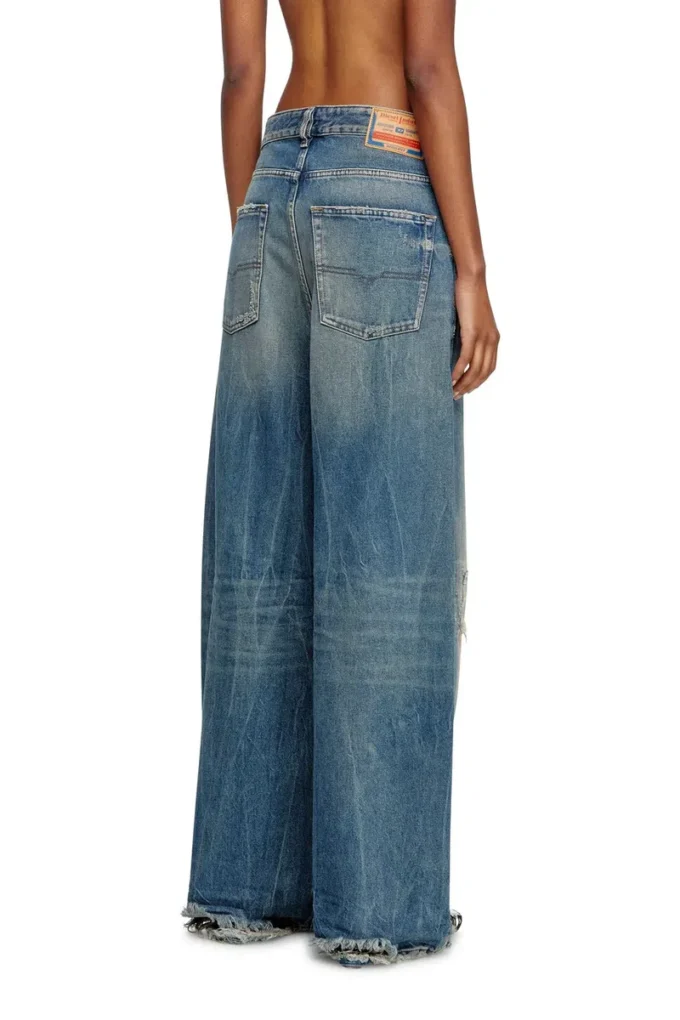 jeans relaxed 1996 D-Sire 09m28 Trova il negozio più vicino jeans relaxed 1996 D-Sire 09m28 Trova il negozio più vicino