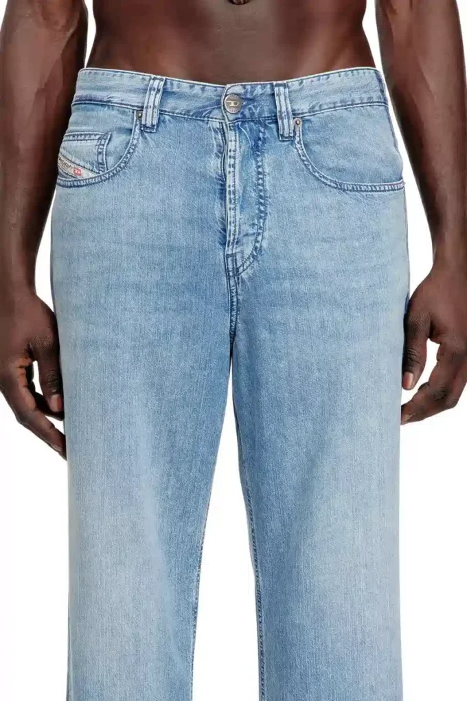 jeans rilassati 2001 d-macro 0cecc Trova il negozio più vicino