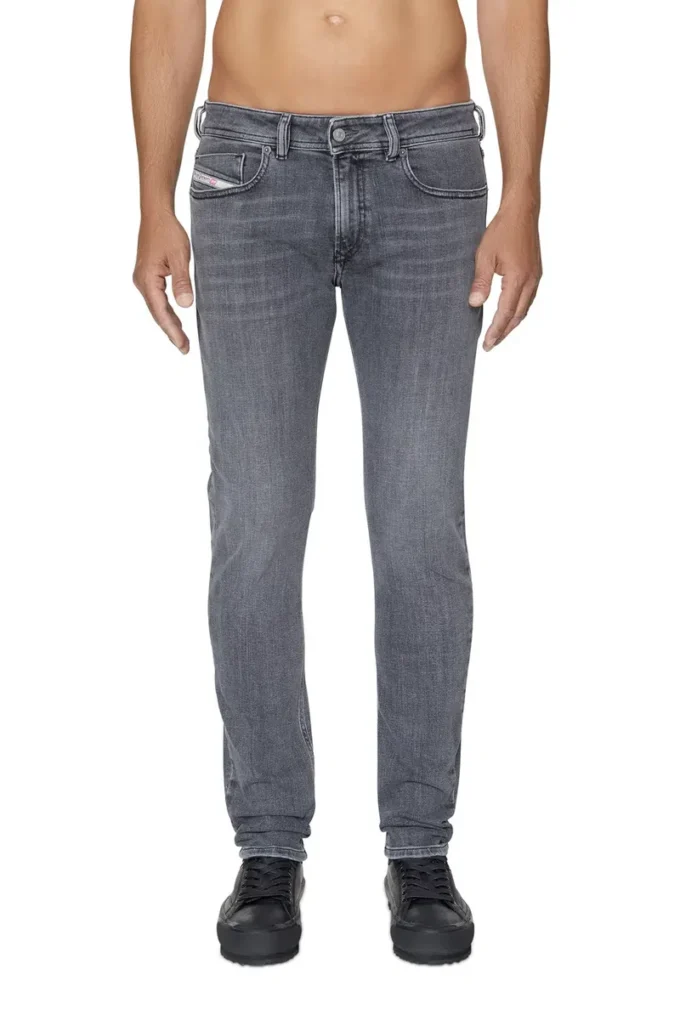 jeans skinny 1979 Sleenker 09b97 Trova il negozio più vicino jeans skinny 1979 Sleenker 09b97 Trova il negozio più vicino
