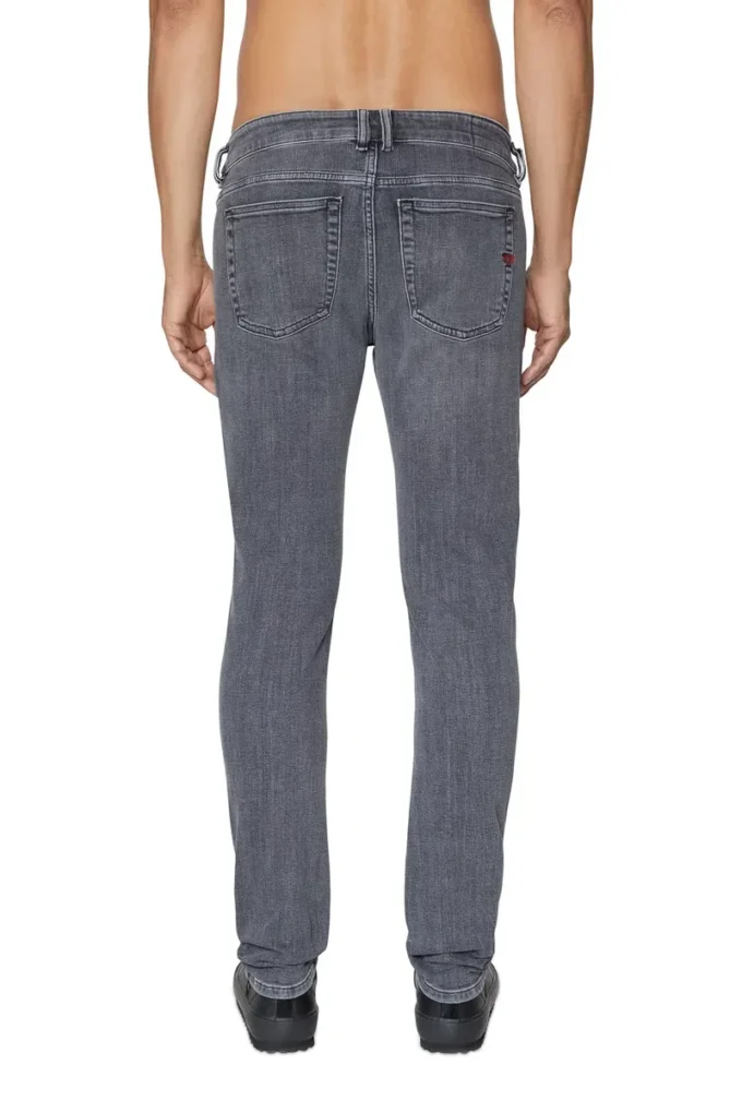 jeans skinny 1979 Sleenker 09b97 Trova il negozio più vicino jeans skinny 1979 Sleenker 09b97 Trova il negozio più vicino