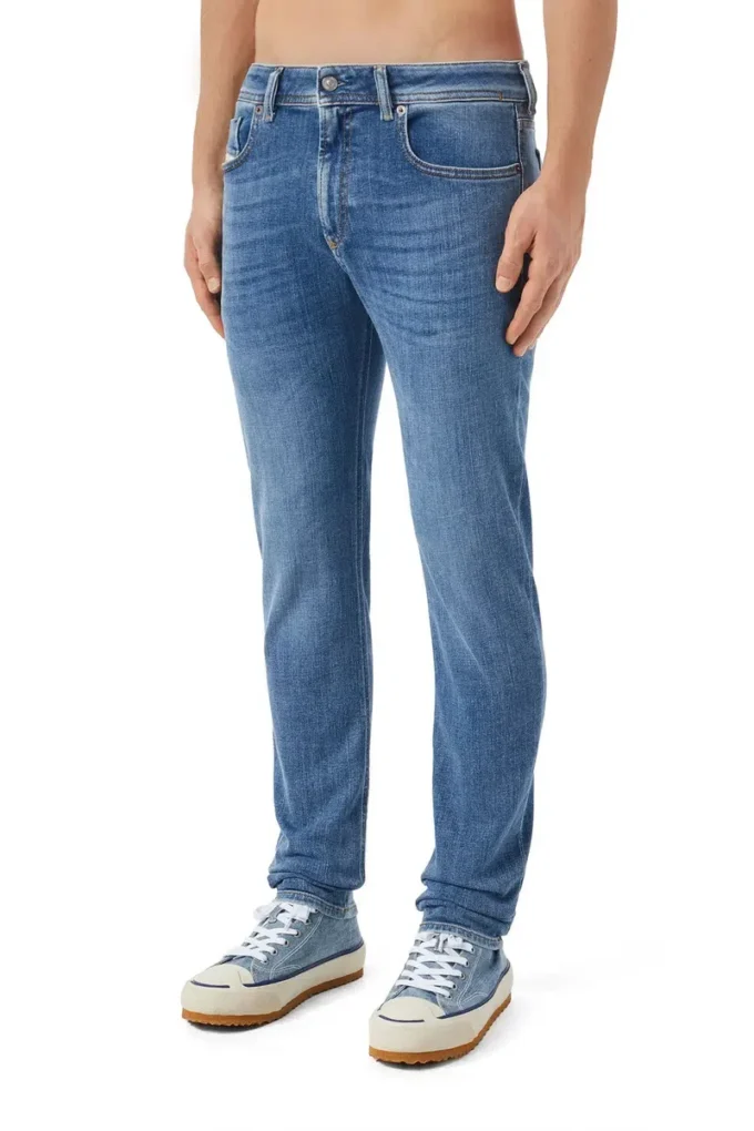 jeans skinny 1979 Sleenker 09c01 Trova il negozio più vicino jeans skinny 1979 Sleenker 09c01 Trova il negozio più vicino