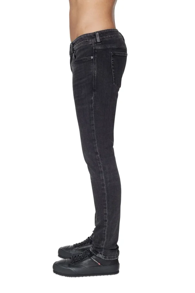 jeans skinny 1979 Sleenker 09c23 Trova il negozio più vicino jeans skinny 1979 Sleenker 09c23 Trova il negozio più vicino