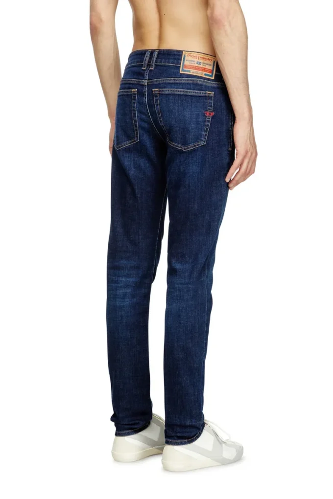 jeans skinny 1979 Sleenker 09j17 Trova il negozio più vicino jeans skinny 1979 Sleenker 09j17 Trova il negozio più vicino