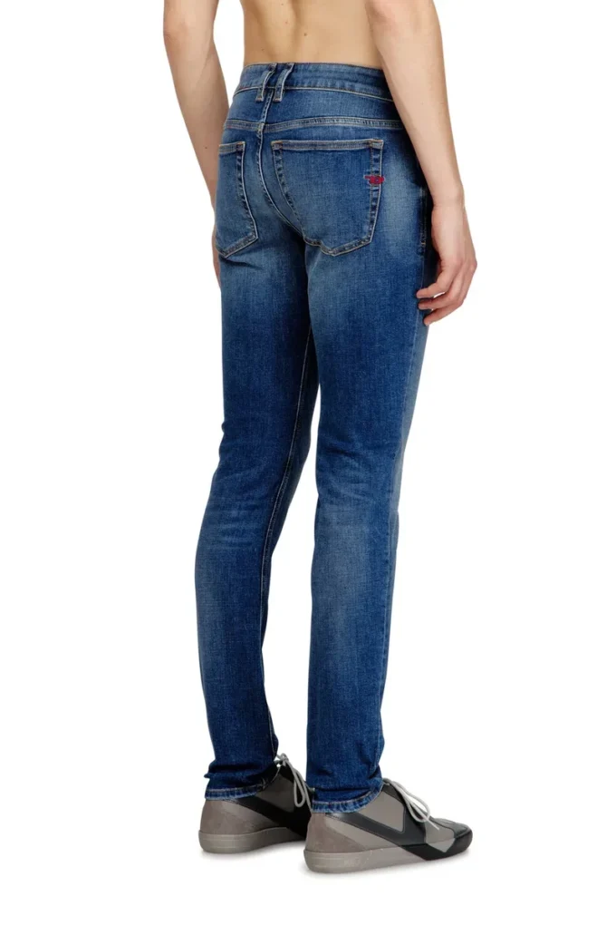 jeans skinny 1979 Sleenker 09j33 Trova il negozio più vicino jeans skinny 1979 Sleenker 09j33 Trova il negozio più vicino