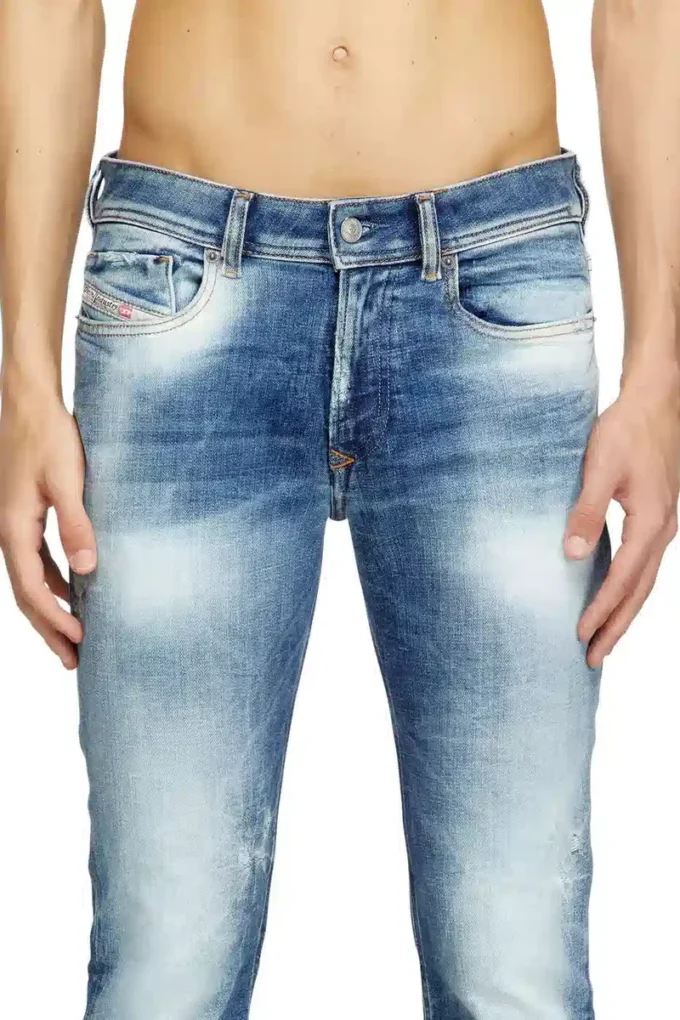 jeans skinny 1979 Sleenker 09m27 Trova il negozio più vicino jeans skinny 1979 Sleenker 09m27 Trova il negozio più vicino