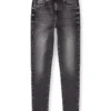 jeans skinny 1984 slandy-high 09l93 Trova il negozio più vicino jeans skinny 1984 slandy-high 09l93 Trova il negozio più vicino