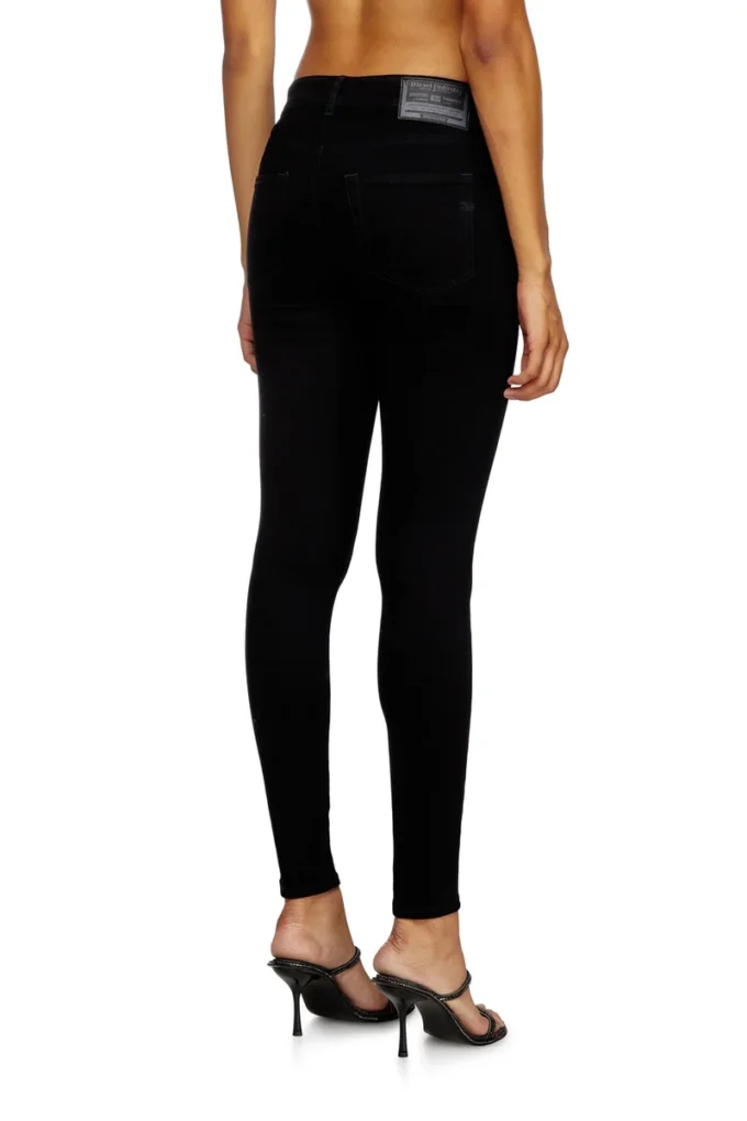 jeans skinny 2017 slandy 069ef Trova il negozio più vicino jeans skinny 2017 slandy 069ef Trova il negozio più vicino