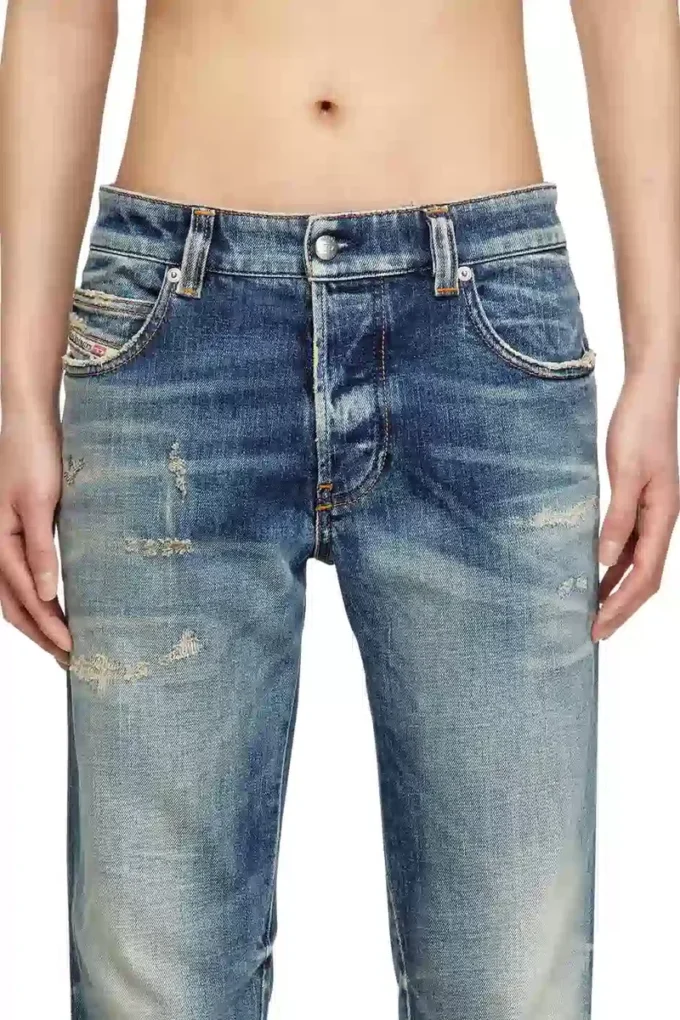jeans slim 1993 d-vyl 09m55 Trova il negozio più vicino jeans slim 1993 d-vyl 09m55 Trova il negozio più vicino