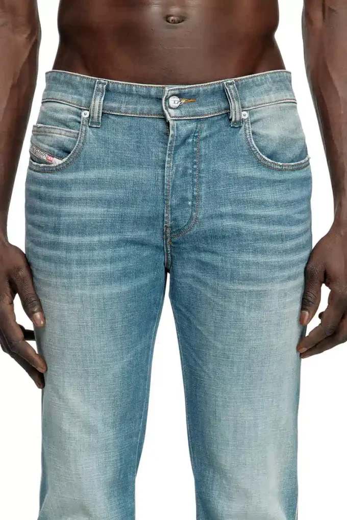 jeans slim 1993 d-vyl 09m58 Trova il negozio più vicino jeans slim 1993 d-vyl 09m58 Trova il negozio più vicino
