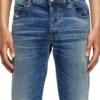 jeans slim 1993 d-vyl 0dbee Trova il negozio più vicino jeans slim 1993 d-vyl 0dbee Trova il negozio più vicino