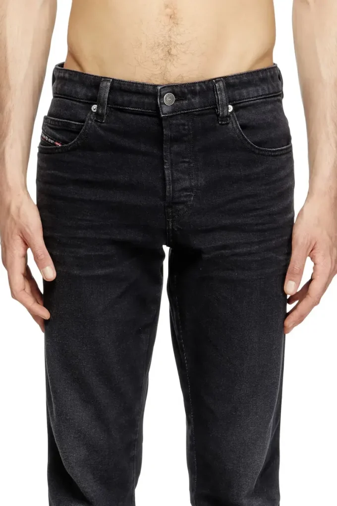 jeans slim 1993 d-vyl 0dbeg Trova il negozio più vicino jeans slim 1993 d-vyl 0dbeg Trova il negozio più vicino