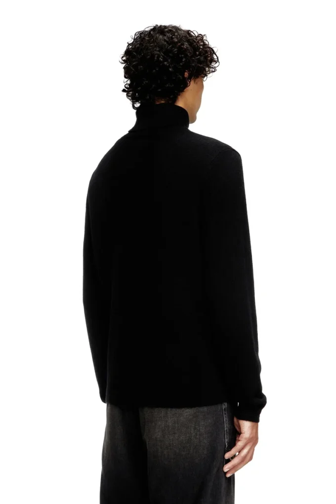 k-vieri-tn Maglione a collo alto in lana e cashmere