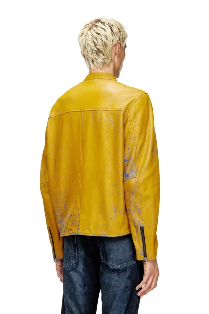 l-evert-a Giacca da motociclista in pelle trattata con logo sbiadito l-evert-a Giacca da motociclista in pelle trattata con logo sbiadito