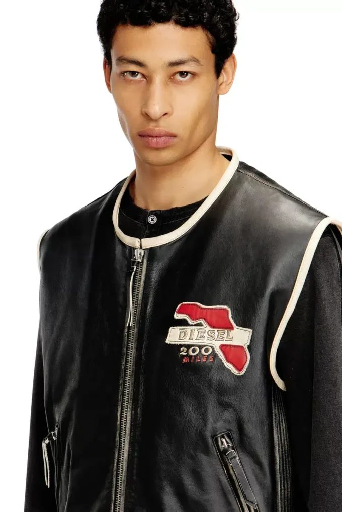 l-flying-20th Gilet in pelle con toppe ricamate