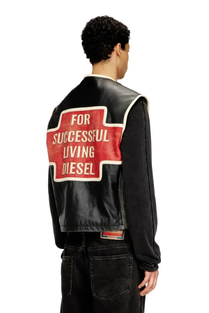 l-flying-20th Gilet in pelle con toppe ricamate