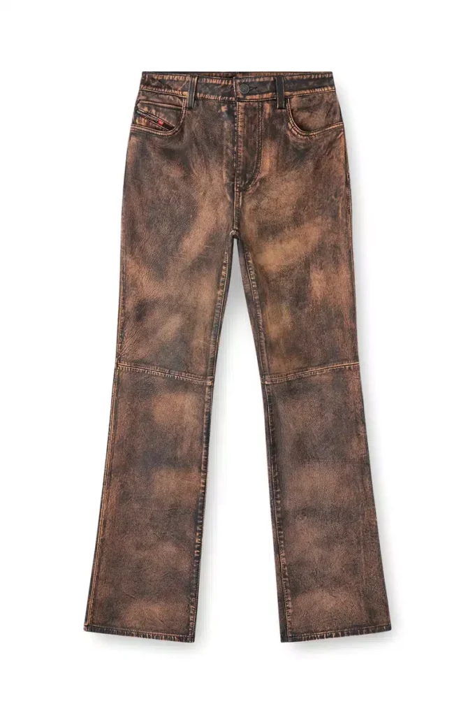 l-ysa Pantaloni in pelle effetto consumato dal taglio jeans l-ysa Pantaloni in pelle effetto consumato dal taglio jeans